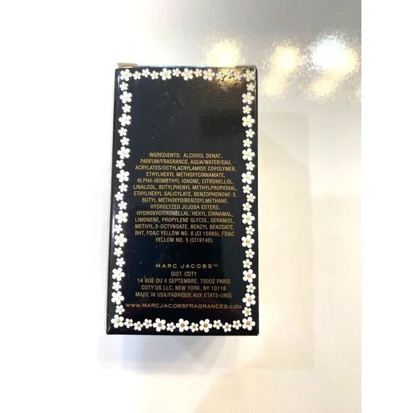 Marc Jacobs Daisy (4ml-0.13fl oz) Women's EDT Perfume Miniature Splash NEW - Picture 4 of 5